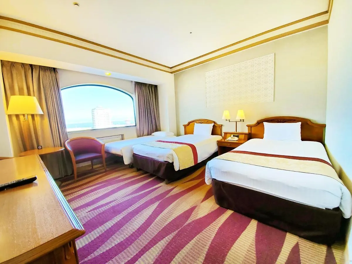 Hotel Plaza Kōbe Giappone